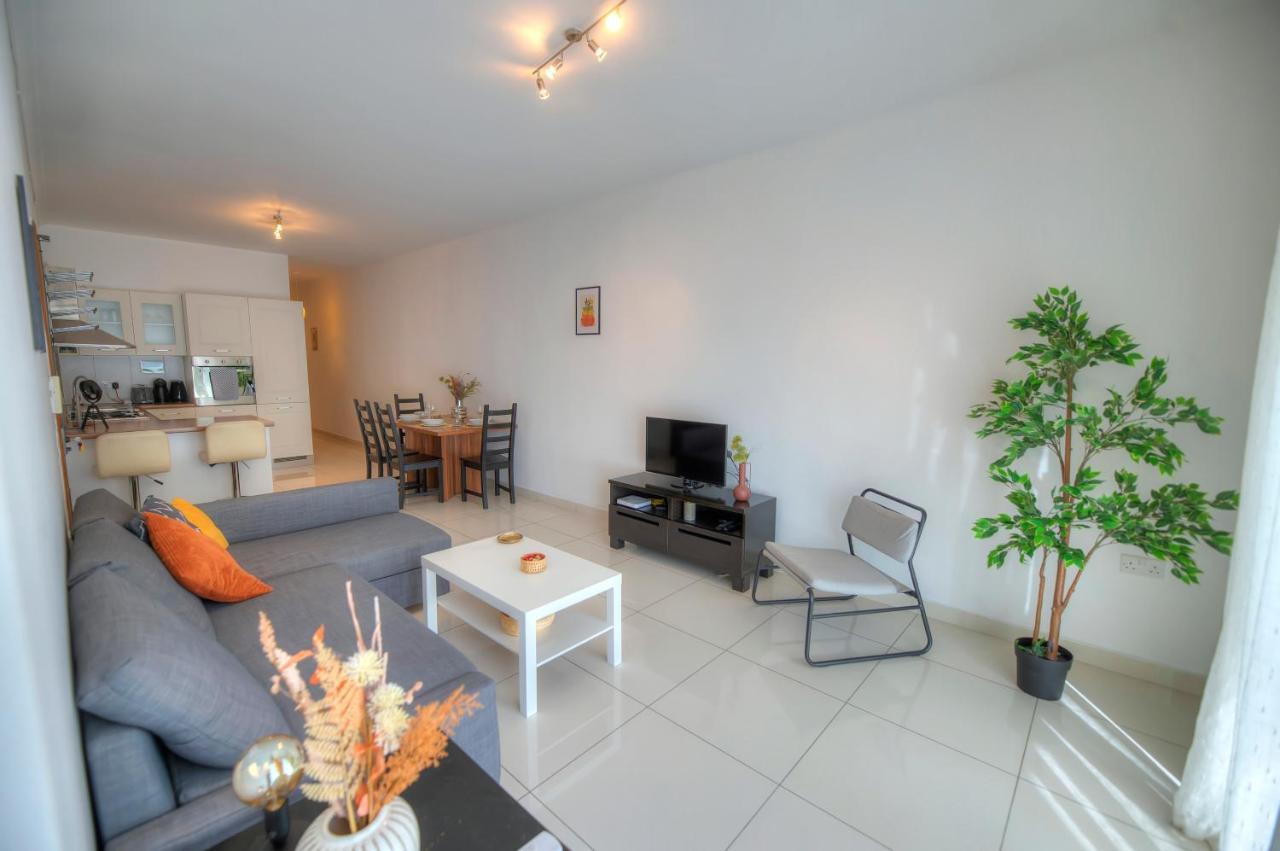 Large And Modern 2Bedroom With Balcony Glub1-1 Gzira Екстериор снимка